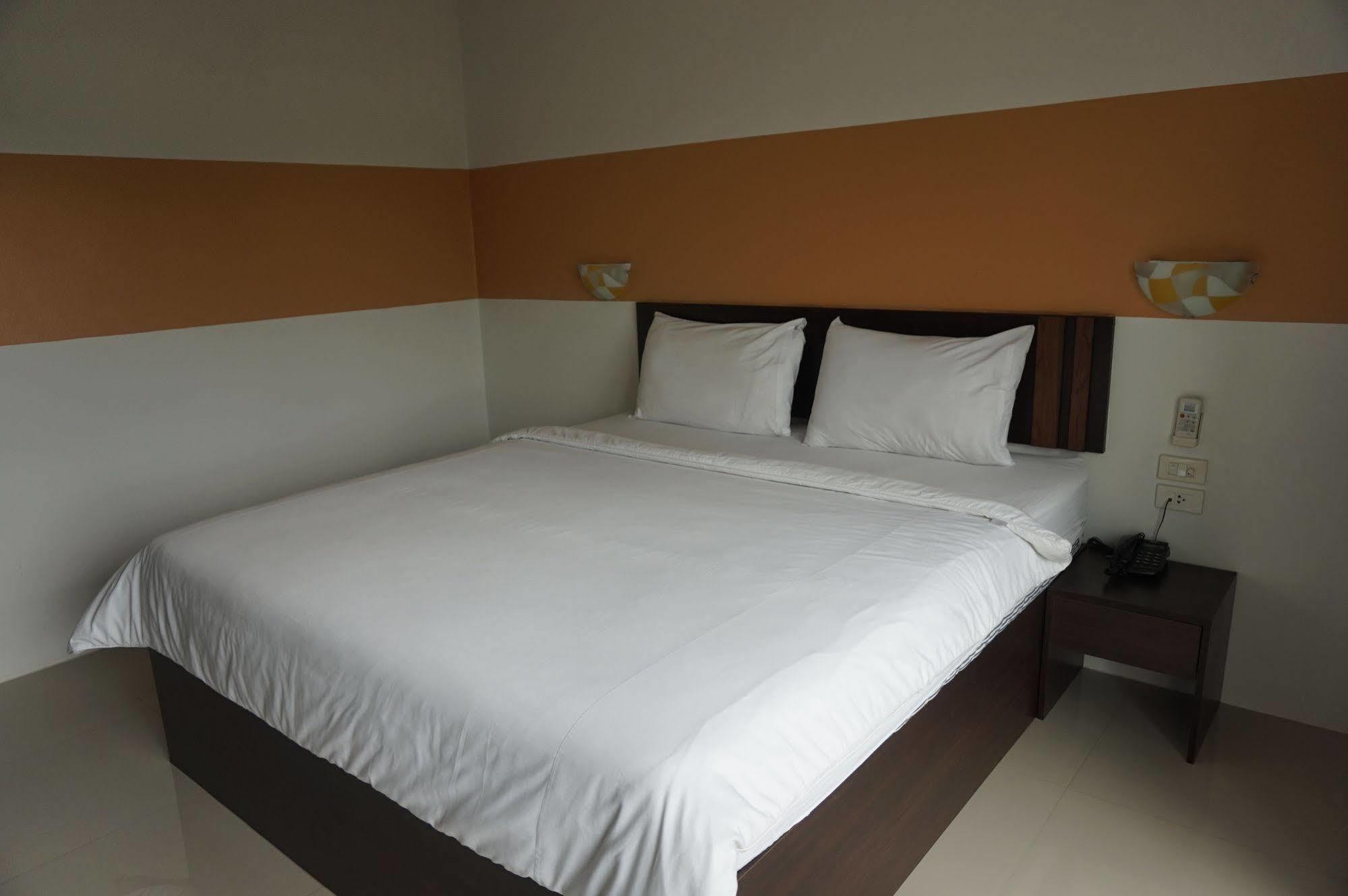 Mukdaview Hotel Mukdahan Zewnętrze zdjęcie